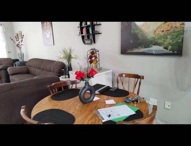 2 BEDROOM TOWNHOUSE FOR SALE IN VERWOERDPARK